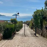 Isa - Luxury Elicriso Sea View With Common Swimming Pool Just 100 Mt From The Aparthotel 4*