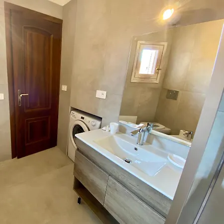 Isa - Luxury Elicriso Sea View With Common Swimming Pool Just 100 Mt From The Golfo Aranci