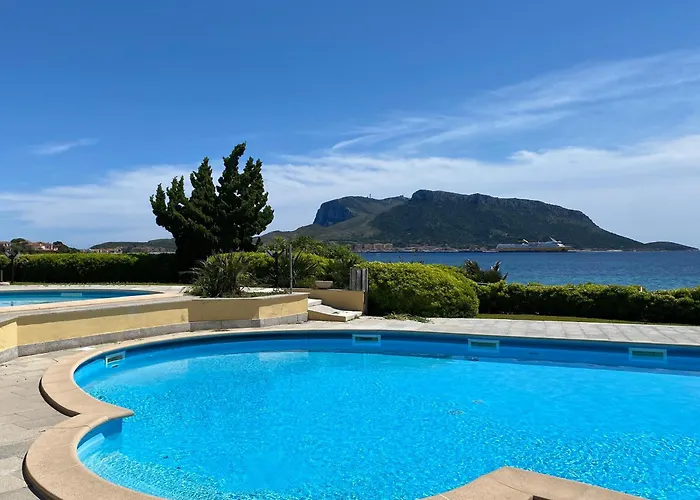 Isa - Luxury Elicriso Sea View With Common Swimming Pool Just 100 Mt From The Apartmanhotel