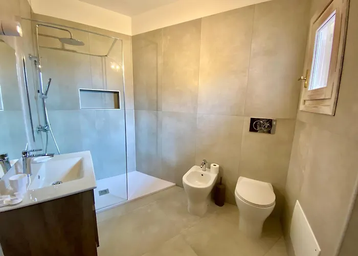 Isa - Luxury Elicriso Sea View With Common Swimming Pool Just 100 Mt From The 3* Golfo Aranci